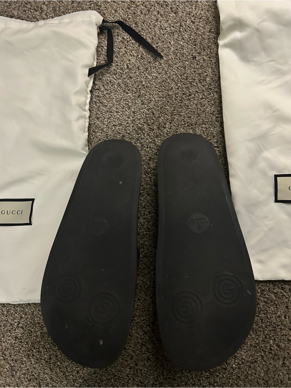 Gucci Black Men’s Rubber Slide Sandals